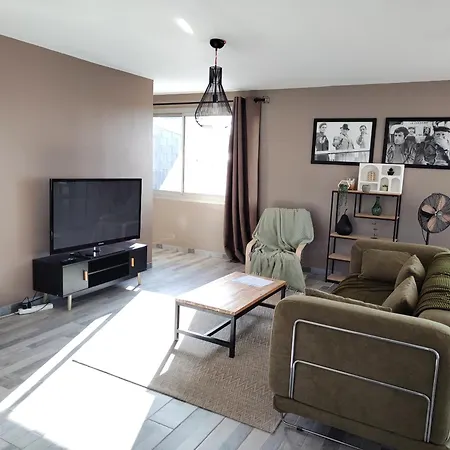 Spacieux Et Lumineux Apartment